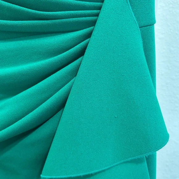 Tadashi Shoji Green evening dress - Picture 11 of 15